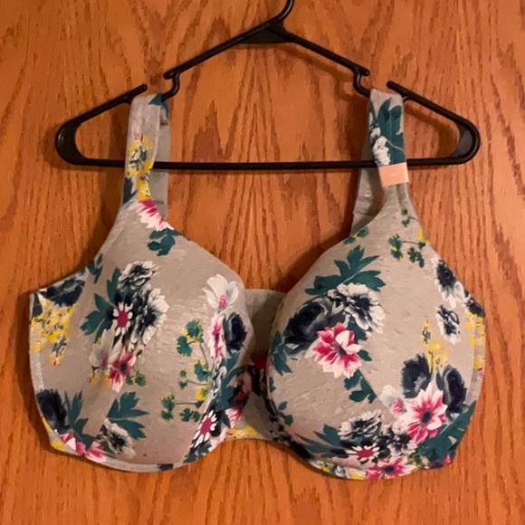 Cacique Other - Cacique Gray and Pink Floral Cotton Bra Lightly Lined Full Coverage